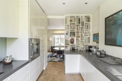 15 Alexander Street, London, W2 5NT