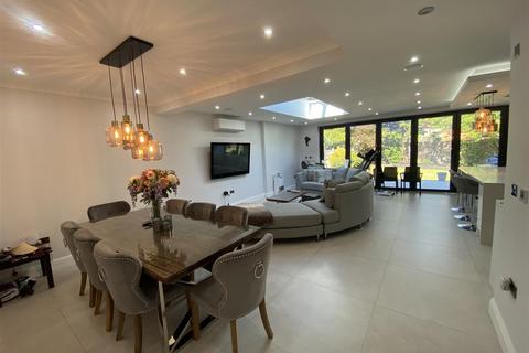 undefined, Shelley Crescent, Hounslow