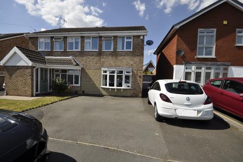 8 Catesby Drive, Kingswinford, DY6 7RJ