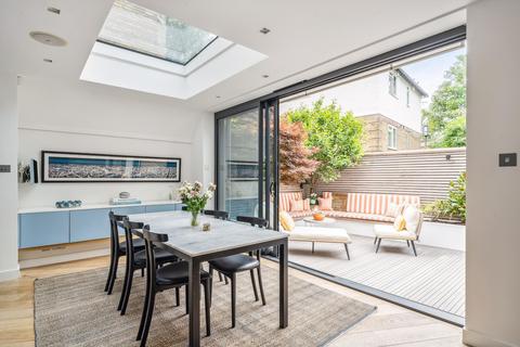 4 bedroom terraced house for sale, Ambrose Mews, London, SW11