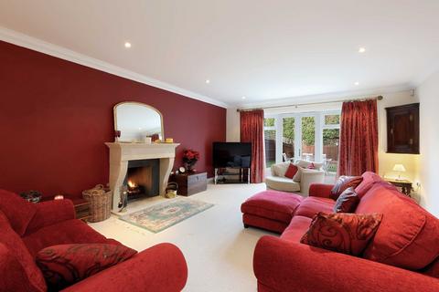 6 bedroom detached house for sale, Barton Drive, Beaconsfield, Buckinghamshire, HP9
