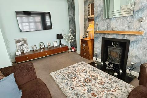 4 bedroom end of terrace house for sale, Lymington Road, Leicester, Leicester, LE5