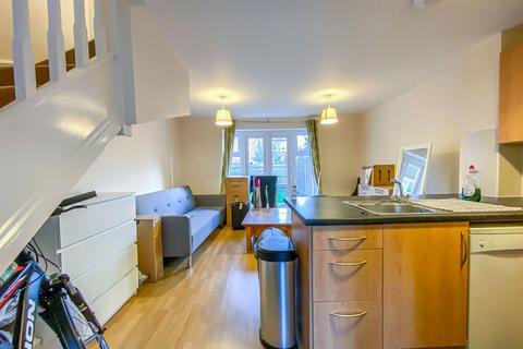 2 bedroom terraced house to rent, Salix Close, Coventry, CV4
