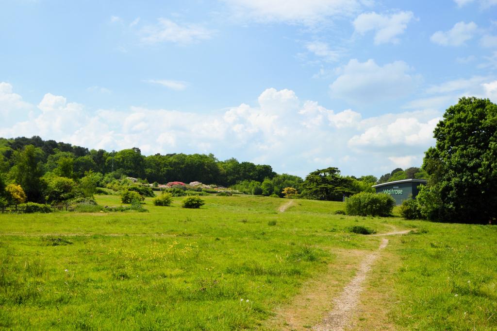 Earlswood Park