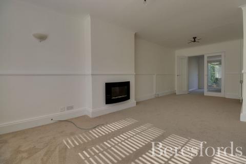 54 Queenswood Avenue, Hutton, Brentwood, CM13 1HU
