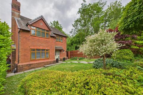 4 bedroom detached house for sale, Llwyn-Y-Groes, Bridgend CF31