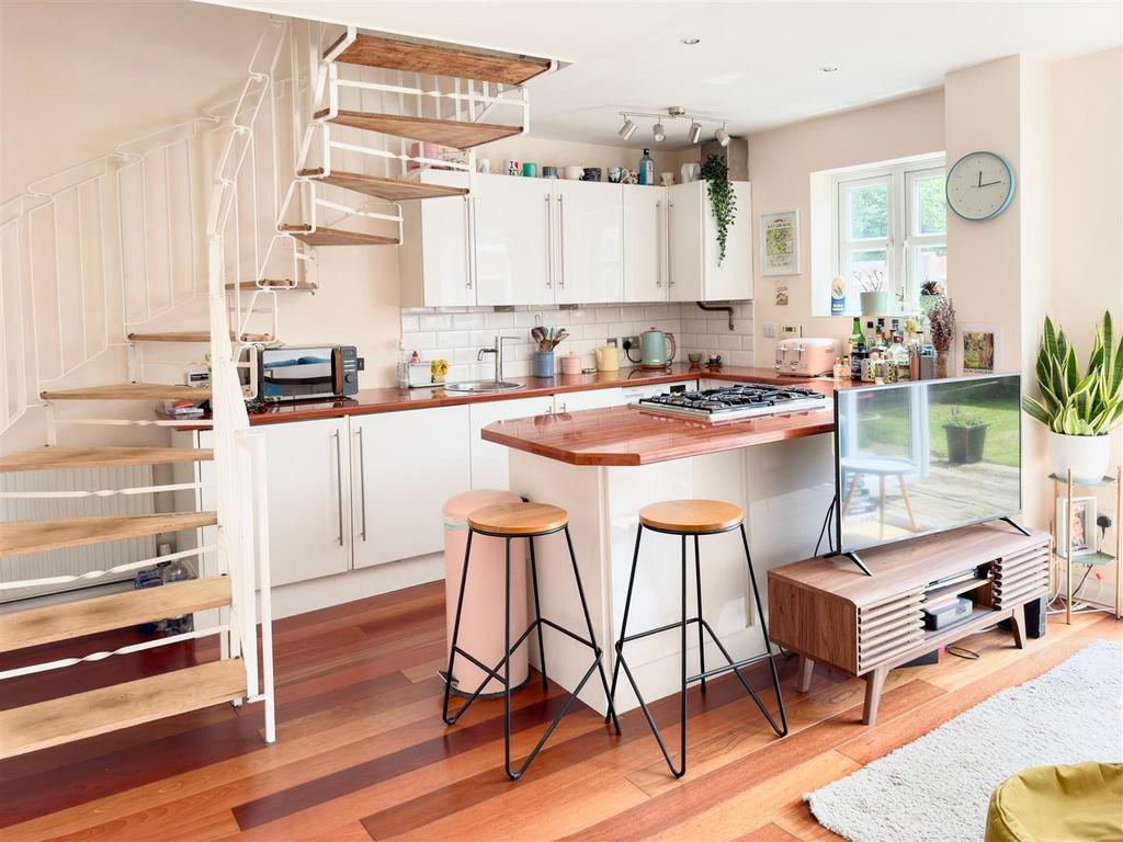 Lounge/kitchen