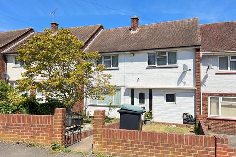 3 bedroom terraced house to rent, Livingstone Road, Gravesend DA12