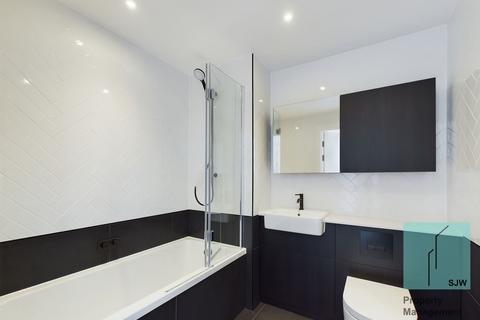 1 bedroom apartment to rent, Heartwood Boulevard, London W3