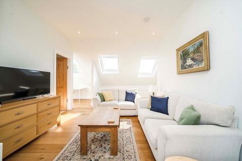 3 bedroom flat for sale, First Avenue, London W3