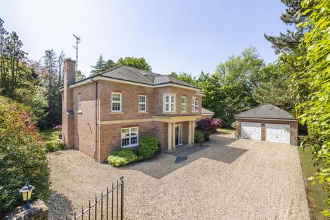 6 bedroom detached house for sale, Wentworth Estate