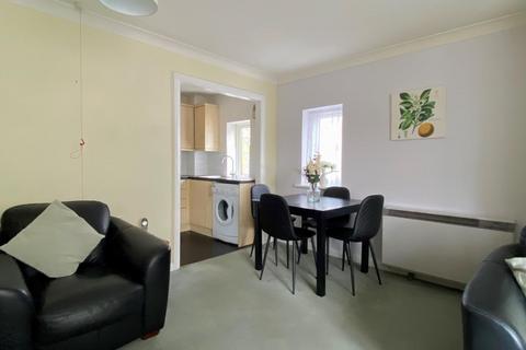 1 bedroom retirement property for sale, Regents Court, West Street, Gravesend, DA11