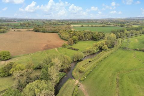 Equestrian property to rent, Mill Lane, Hook, RG27