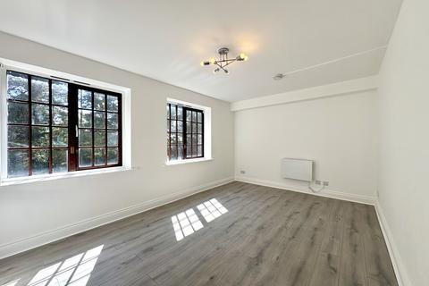 2 bedroom flat for sale, Comer Crescent,  Southall, UB2