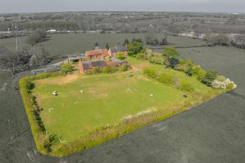 5 bedroom farm house for sale, Grove Lane, Coventry CV7