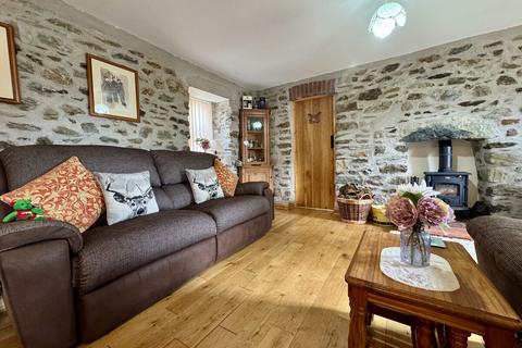 2 bedroom cottage for sale, Llanrhyddlad, Llanrhyddlad, LL65