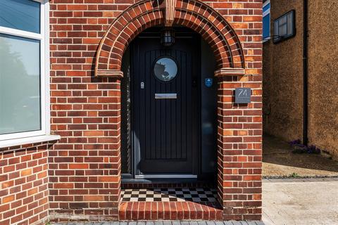 3 bedroom semi-detached house for sale, MEADOWVIEW ROAD,  EPSOM, KT19