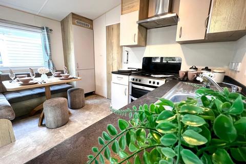 3 bedroom park home for sale, Coghurst Hall Holiday Park