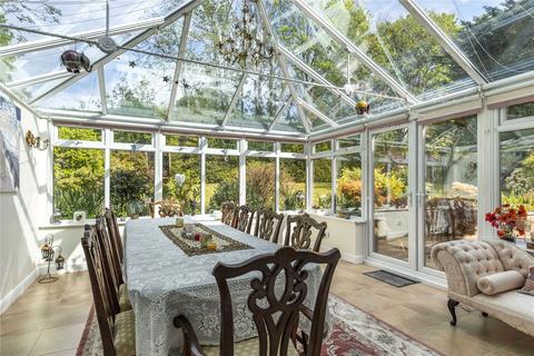 4 bedroom detached house for sale, Matlock Way, New Malden
