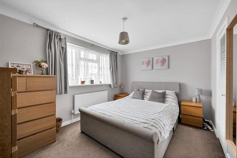 122 Lunedale Road, Dartford, DA2 6HT