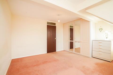 7 Hallam Chase, Sheffield, S10 5SW