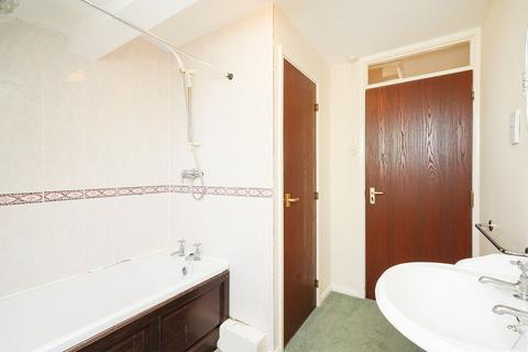 7 Hallam Chase, Sheffield, S10 5SW