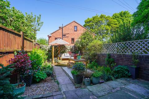 3 bedroom terraced house for sale, Psalter Lane, Sheffield S11