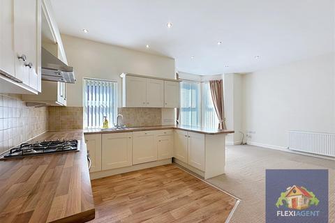 2 bedroom apartment for sale, Lathom Road, Southport PR9
