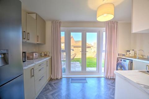 9 Ambrunes Close, Ryhope, Sunderland, SR2 0FL