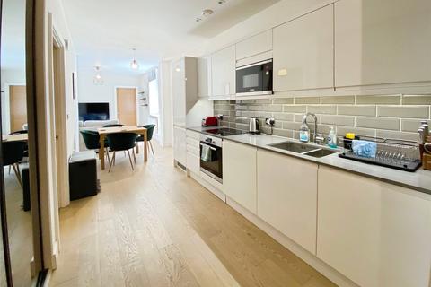 2 bedroom flat for sale, Aldenham Road, Hertfordshire WD23