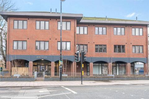1 bedroom apartment to rent, High Street, Yiewsley, West Drayton, UB7