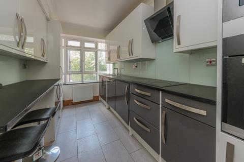 3 bedroom flat for sale, Portsea Hall