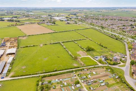 Plot for sale, Chain Bridge Road, Boston