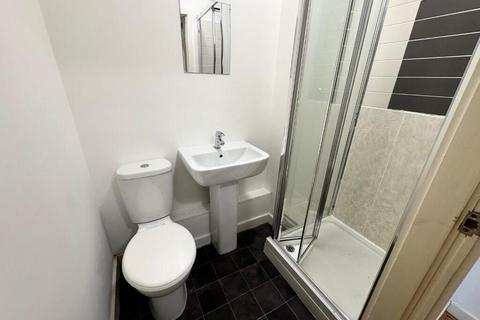 Studio to rent, Studio Apartment, L1 Building