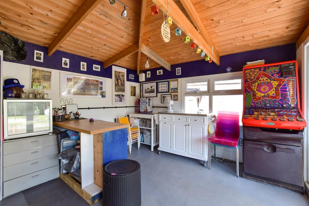 Den/Bar/Home Office