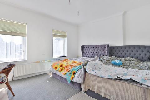 101 Cambridge Road, New Malden, KT3 3QP