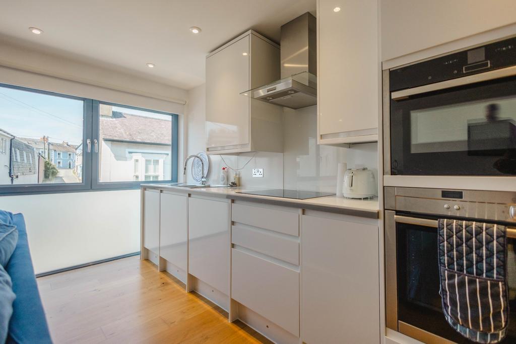 Open Plan Kitchen/Dining/Living Space