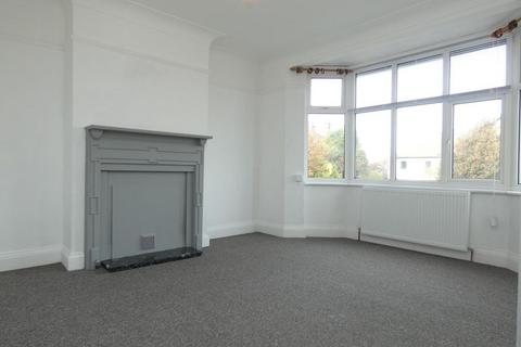 1 bedroom flat to rent, Lindenthorpe Road, Broadstairs, Kent, CT10