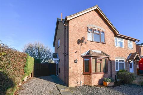 3 bedroom semi-detached house for sale, Tharp Way, Chippenham CB7