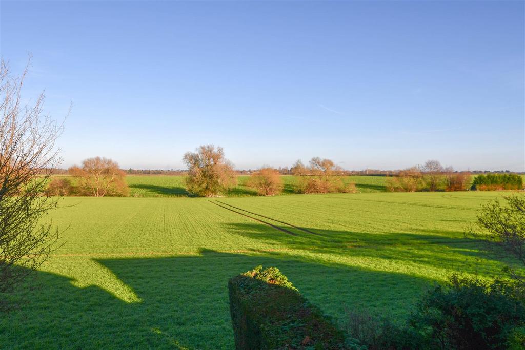 DSC 1086-1.jpg