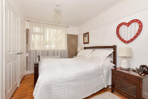 3 bedroom semi-detached bungalow for sale, Monkton Road, Minster, Ramsgate, Kent