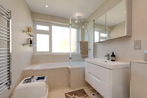 10 The Dene, London, W13 8AY