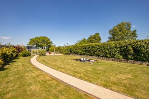 4 bedroom detached house for sale, Old Forge Yard, The Street, Beeston