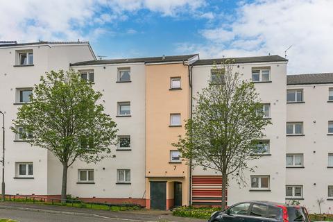 2 bedroom flat for sale, Dumbryden Gardens, Edinburgh, EH14