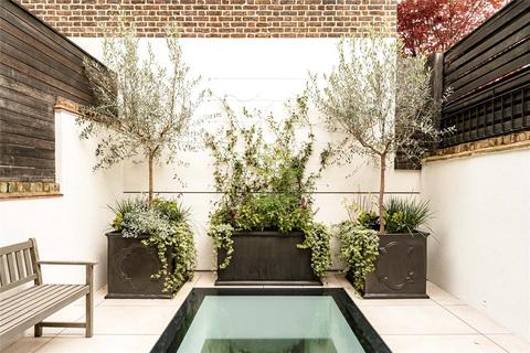 4 bedroom terraced house for sale, Montpelier Walk, Knightsbridge, SW7