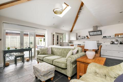 2 bedroom semi-detached bungalow for sale, Rutledge Drive, Littleton, SO22