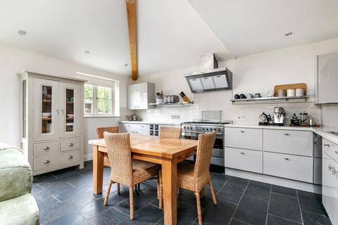 3 Rutledge Drive, Littleton, Winchester, SO22 6FE