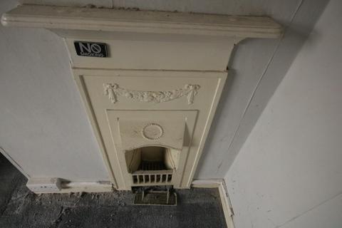196 East Ferry Road, London, E14 3AY