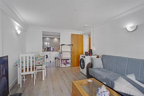 2 bedroom flat for sale, Lisson Grove, London