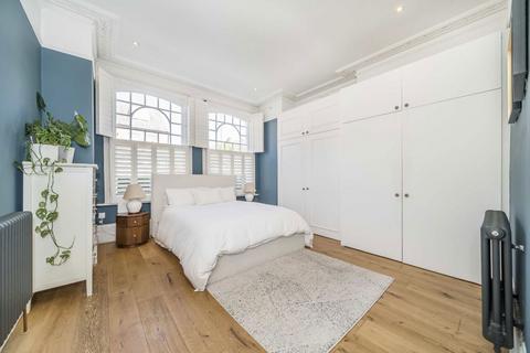 1 bedroom flat for sale, Elmbourne Road, London SW17